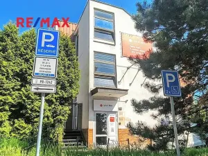 Pronájem kanceláře, Praha - Kobylisy, Horňátecká, 72 m2