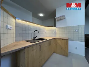 Pronájem kanceláře, Bechyně, Písecká, 14 m2