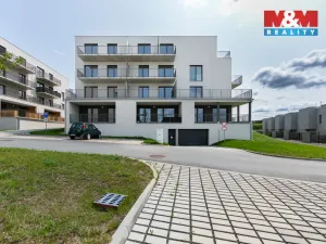 Pronájem bytu 2+kk, Plzeň, Safírová, 66 m2