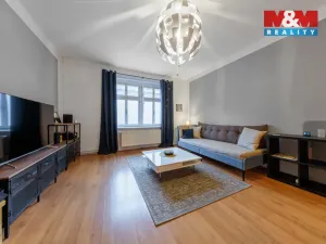 Prodej bytu 3+1, Karlovy Vary, Bulharská, 102 m2