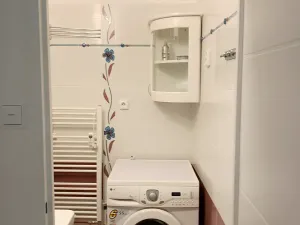 Pronájem bytu 3+kk, Liberec, Sosnová, 65 m2