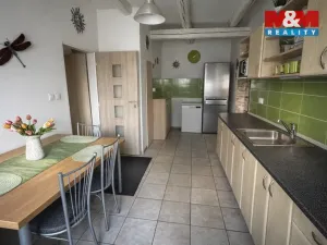 Prodej rodinného domu, Postoloprty - Levonice, 190 m2