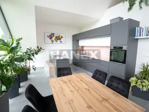 Prodej bytu 5+kk, Praha - Záběhlice, Práčská, 155 m2