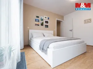 Prodej bytu 3+kk, Praha - Hrdlořezy, Mezilehlá, 70 m2