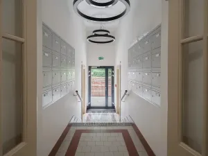 Pronájem bytu 2+kk, Praha - Dejvice, Studentská, 38 m2