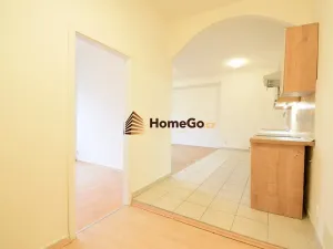 Pronájem bytu 2+kk, Praha - Nusle, U gymnázia, 56 m2