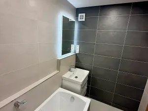 Pronájem bytu 4+1, Plzeň, Strážnická, 83 m2