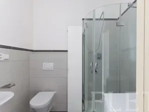 Pronájem bytu 1+1, Praha - Holešovice, Kamenická, 40 m2