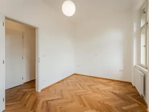 Pronájem bytu 2+kk, Praha - Žižkov, Seifertova, 46 m2