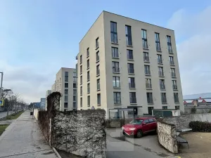 Pronájem bytu 1+kk, Praha - Libeň, 26 m2