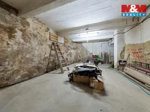 Prodej rodinného domu, Cheb, Kostelní náměstí, 148 m2