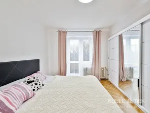 Prodej bytu 2+1, Tábor, Husinecká, 64 m2