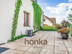 Pronájem rodinného domu, Kosoř, K Lomu, 263 m2