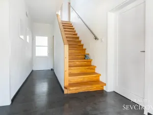 Prodej rodinného domu, Nechanice, 180 m2