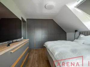 Prodej chalupy, Staré Město, 300 m2
