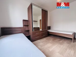 Pronájem bytu 3+1, Klatovy - Klatovy III, Pod Hůrkou, 70 m2