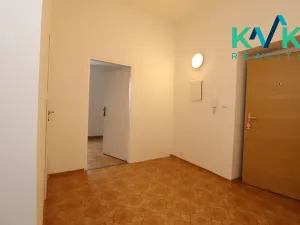 Pronájem bytu 1+1, Sokolov, Nádražní, 41 m2