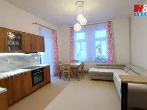 Pronájem bytu 2+kk, Humpolec, Nerudova, 57 m2