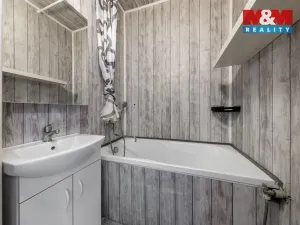 Pronájem bytu 3+1, Rotava, Sídliště, 56 m2