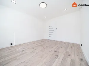 Pronájem bytu 2+1, Ostrava, Otakara Jeremiáše, 58 m2