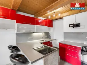 Prodej rodinného domu, Tmaň, K Vodojemu, 188 m2