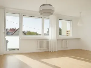 Pronájem bytu 3+1, Praha - Žižkov, Kunešova, 69 m2