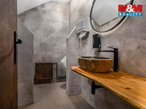 Pronájem restaurace, Praha - Vršovice, Moskevská, 163 m2