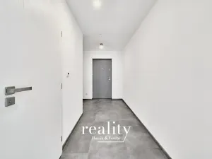 Pronájem bytu 2+kk, Znojmo, Hrušňová, 60 m2