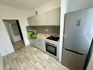 Pronájem bytu 2+1, Praha - Strašnice, Gutova, 52 m2