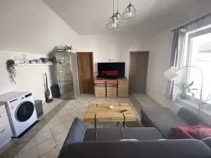 Pronájem bytu 2+kk, Tábor, Herlošova, 42 m2