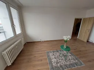 Prodej bytu 1+1, Chomutov, Jirkovská, 48 m2