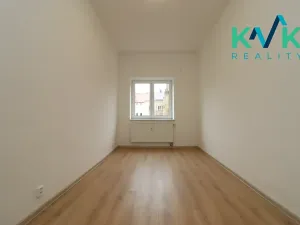 Pronájem bytu 2+1, Sokolov, Nádražní, 56 m2