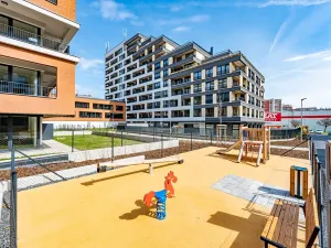 Pronájem bytu 1+kk, Praha, Poděbradská, 32 m2