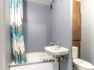 Pronájem bytu 1+kk, Brno, Irkutská, 33 m2