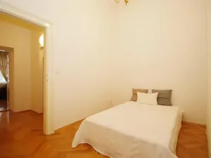 Pronájem bytu 4+1, Praha - Vinohrady, Anny Letenské, 160 m2