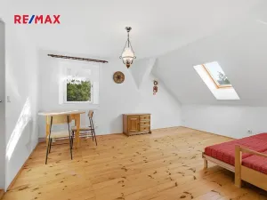 Prodej rodinného domu, Oselce, 168 m2