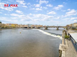 Prodej bytu 3+1, Praha - Smíchov, Janáčkovo nábřeží, 115 m2