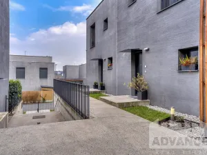 Prodej bytu 4+kk, Praha - Ruzyně, Pod Karlovarskou silnicí, 120 m2