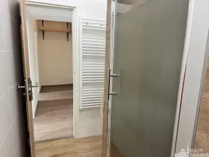 Pronájem bytu 2+kk, Praha - Vršovice, Charkovská, 39 m2