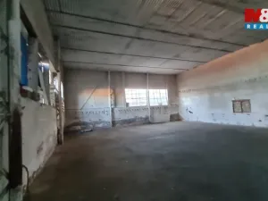 Pronájem skladu, Cítoliby, 300 m2