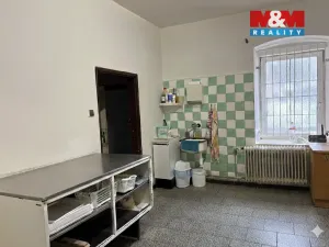 Prodej obchodního prostoru, Bílčice, 1055 m2