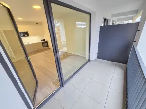 Pronájem bytu 1+kk, Praha - Hloubětín, U Elektry, 33 m2