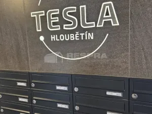 Pronájem bytu 1+kk, Praha - Hloubětín, Poděbradská, 33 m2