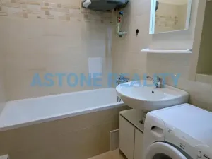 Pronájem bytu 1+kk, Praha - Nusle, Na Jezerce, 39 m2