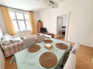 Pronájem bytu 2+kk, Praha - Vinohrady, Písecká, 60 m2