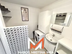 Pronájem bytu 1+1, Broumov - Nové Město, U Větrolamu, 36 m2