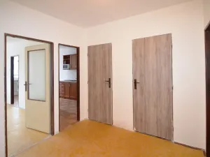 Prodej bytu 3+1, Praha - Modřany, Mádrova, 70 m2