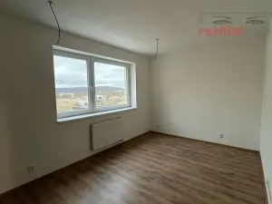 Pronájem bytu 1+kk, Brno, Křepelčí, 38 m2