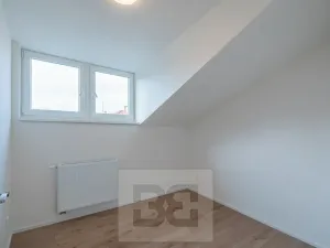 Pronájem bytu 3+kk, Praha - Hodkovičky, Havlovického, 35 m2