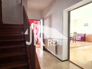 Prodej rodinného domu, Tršice, 244 m2